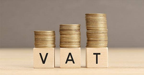 how file vat return in uae